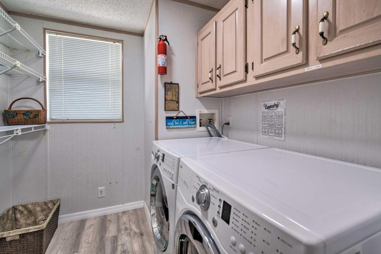Retreat On The River With Boat Dock, Porch, And Grill! Homosassa Ngoại thất bức ảnh