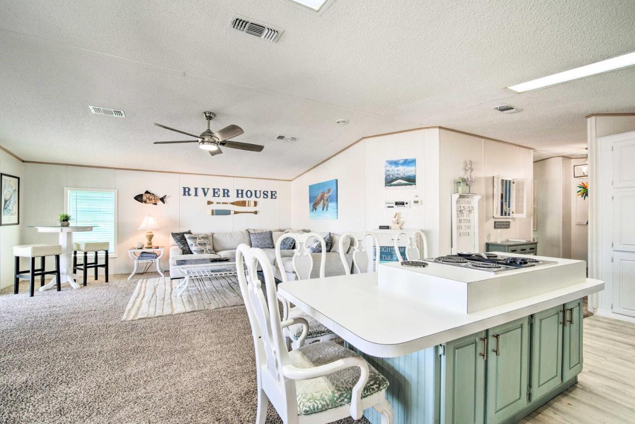 Retreat On The River With Boat Dock, Porch, And Grill! Homosassa Ngoại thất bức ảnh